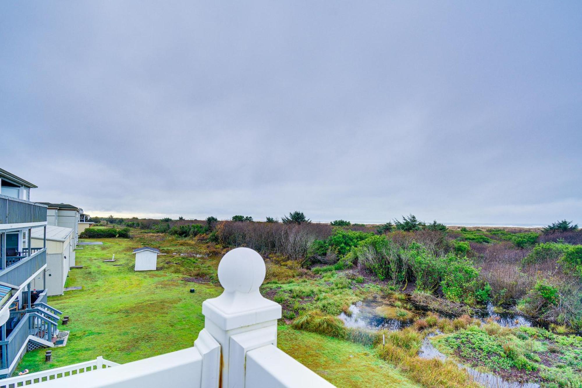 Ocean Shores Condo Rental With View - Walk To Beach! Buitenkant foto