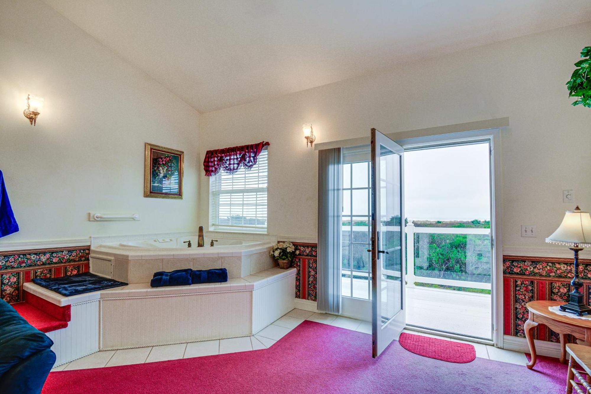 Ocean Shores Condo Rental With View - Walk To Beach! Buitenkant foto